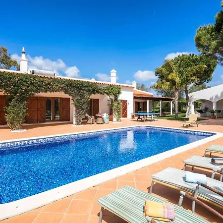 Casa De Colinas By Vintage Travel Villa Lagos