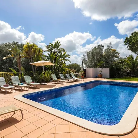Casa De Colinas By Vintage Travel Lagos
