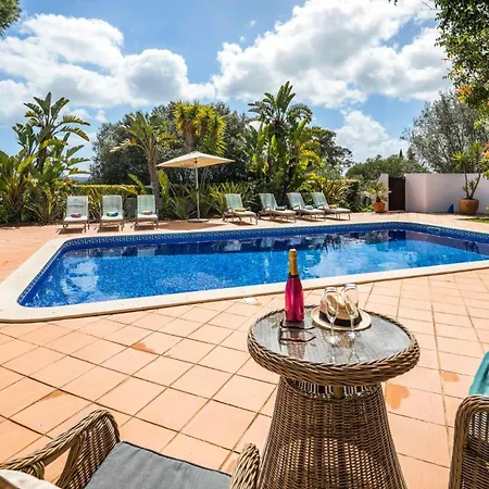 Casa De Colinas By Vintage Travel Villa *