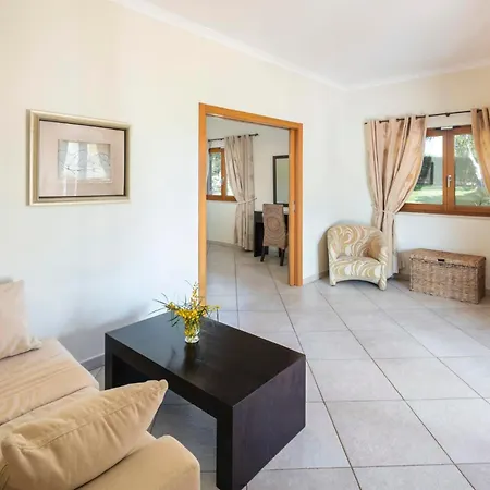 Vila Casa De Colinas By Vintage Travel Lagos